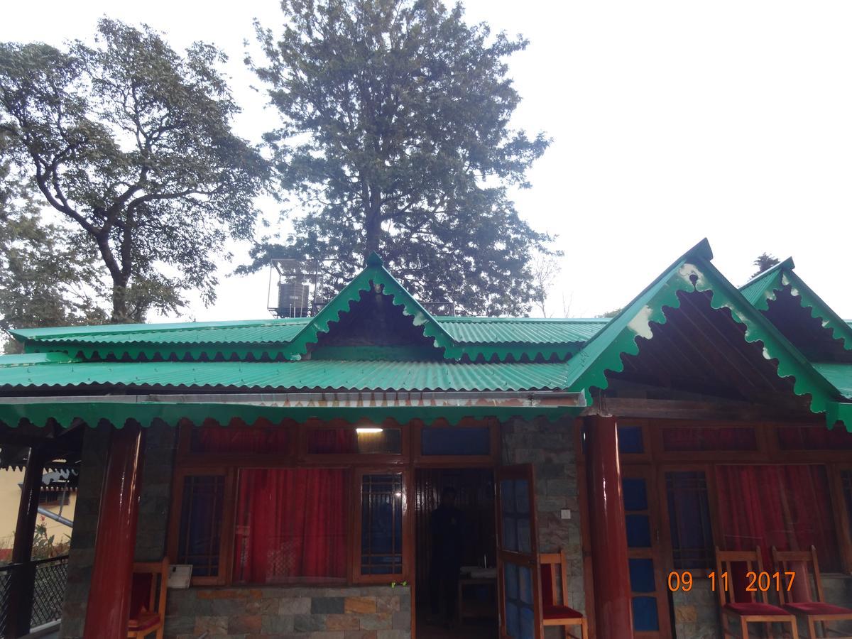 מלון Bhīm Tāl Trishita Residency מראה חיצוני תמונה